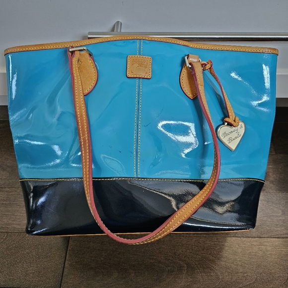 Dooney & Bourke Handbags - Dooney & Bourke vintage bag